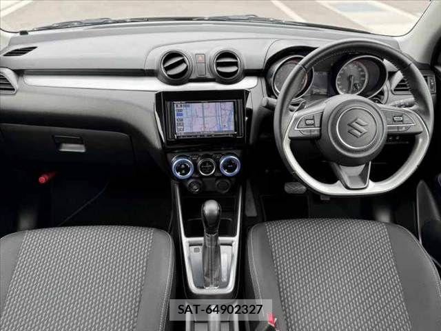 Suzuki SWIFT 2019-03 7360056-1
