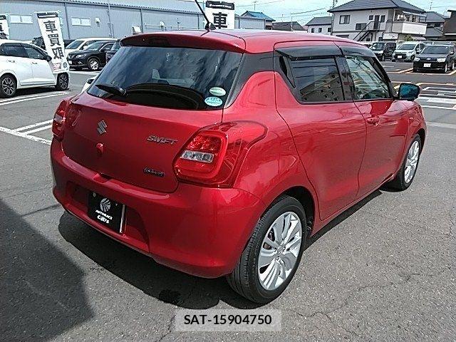 Suzuki SWIFT 2019-03 7360053-17