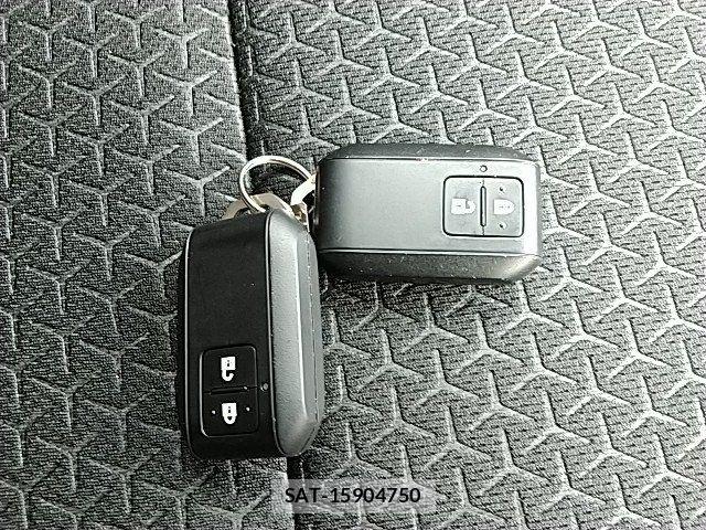 Suzuki SWIFT 2019-03 7360053-25