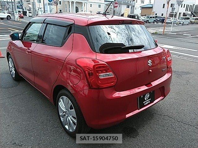 Suzuki SWIFT 2019-03 7360053-2
