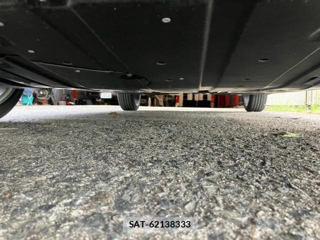 Suzuki SWIFT 2022-12 7360044-11