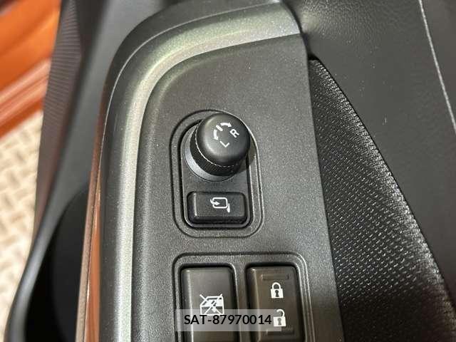 Suzuki SWIFT 2021-02 7360050-17