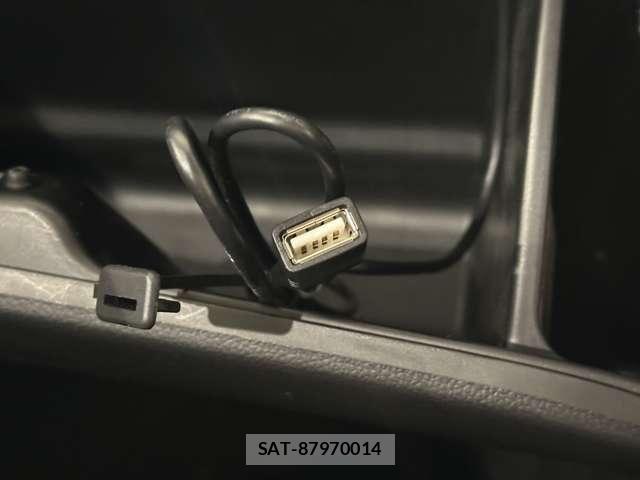 Suzuki SWIFT 2021-02 7360050-27