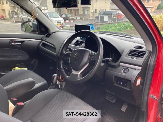 Suzuki SWIFT 2013-12 7394393-13