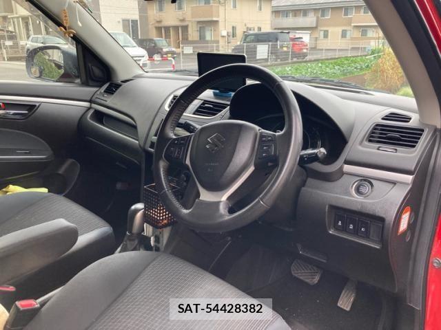 Suzuki SWIFT 2013-12 7394393-18