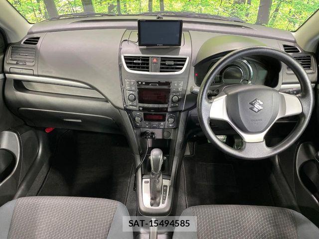 Suzuki SWIFT 2013-08 7394389-1