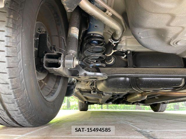 Suzuki SWIFT 2013-08 7394389-19
