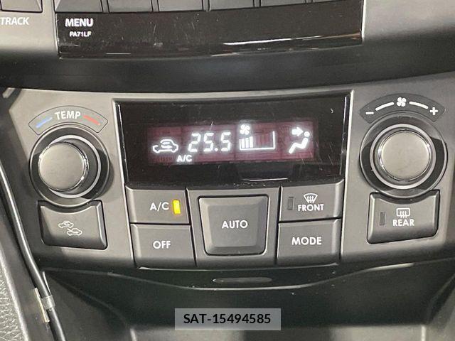 Suzuki SWIFT 2013-08 7394389-4