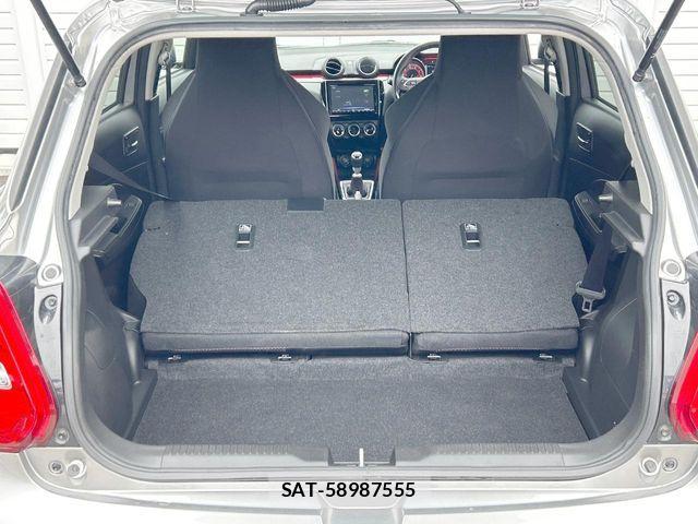 Suzuki SWIFT 2019-01 7394366-10