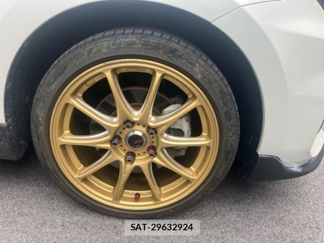 Suzuki SWIFT 2024-04 7394362-9