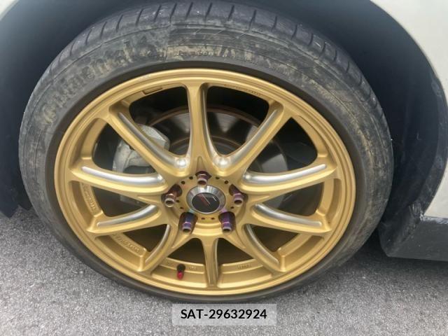 Suzuki SWIFT 2024-04 7394362-12