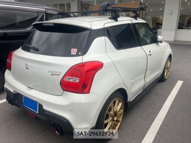 Suzuki SWIFT 2024-04 7394362-2