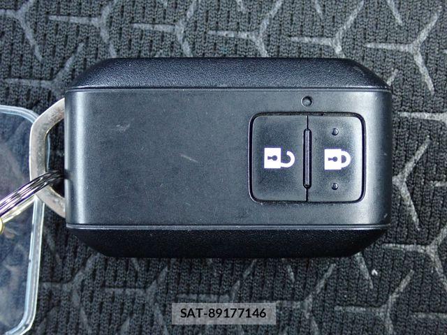 Suzuki SWIFT 2021-11 7394374-18