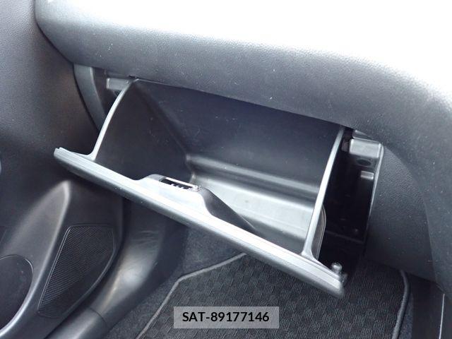 Suzuki SWIFT 2021-11 7394374-7