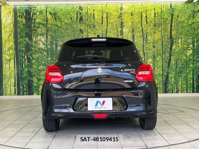 Suzuki SWIFT 2019-03 7394367-14