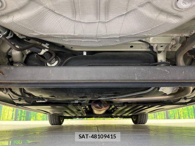 Suzuki SWIFT 2019-03 7394367-18