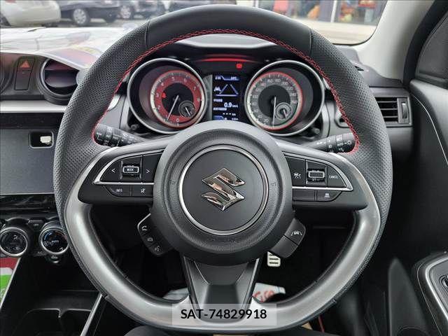 Suzuki SWIFT 2025-11 7394357-11