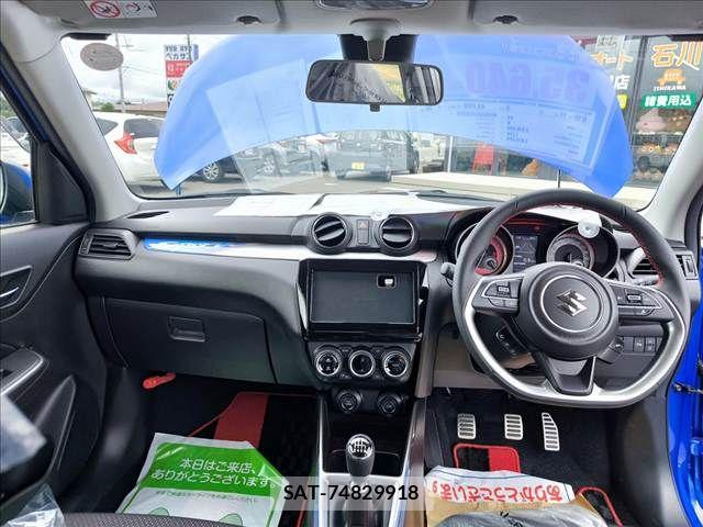 Suzuki SWIFT 2025-11 7394357-16