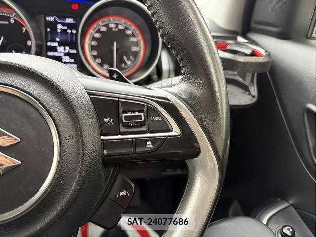 Suzuki SWIFT 2022-03 7458219-8