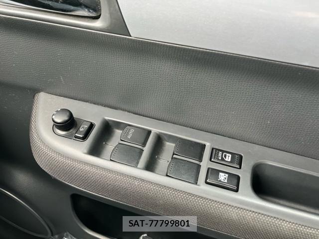 Suzuki SWIFT 2009-05 7458235-21