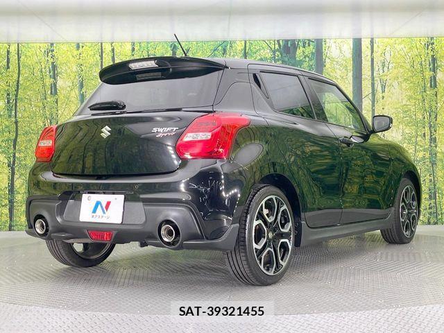 Suzuki SWIFT 2022-07 7458203-16