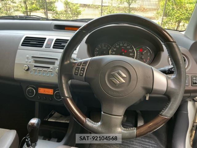 Suzuki SWIFT 2009-09 7458234-18
