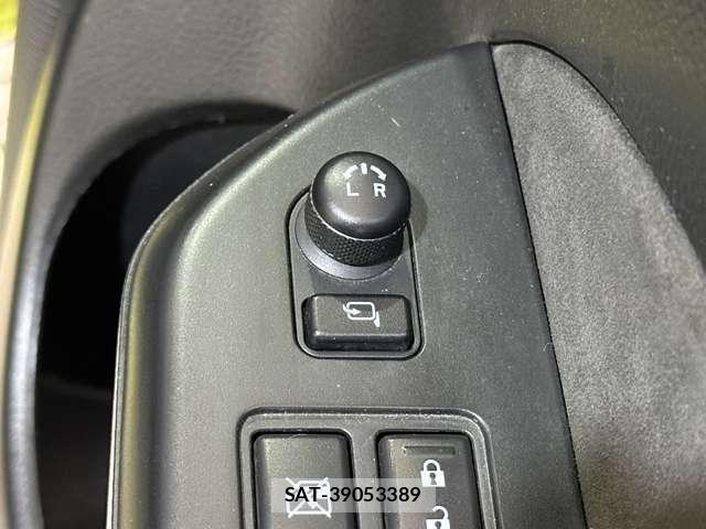 Suzuki SWIFT 2015-11 7458223-16