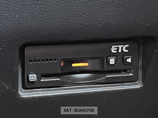 Suzuki SWIFT 2019-04 7458217-15