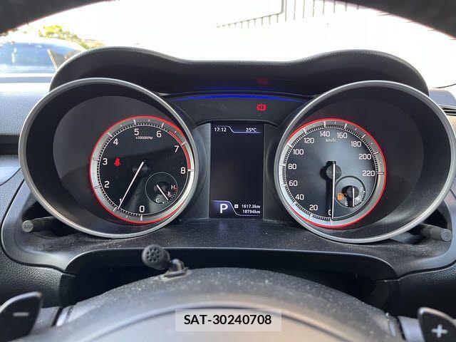 Suzuki SWIFT 2019-04 7458217-7