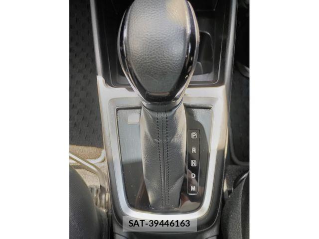Suzuki SWIFT 2019-07 7458220-11