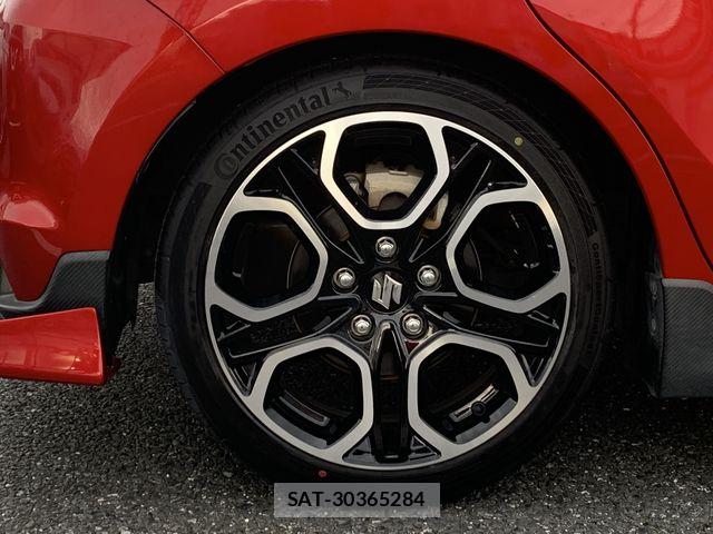 Suzuki SWIFT 2019-10 7458216-8