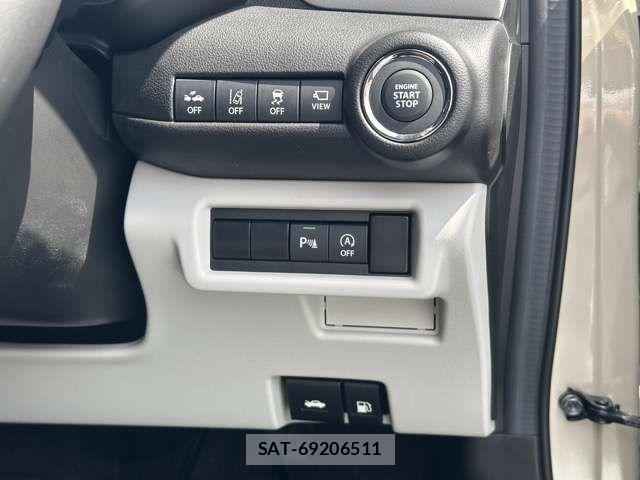 Suzuki SWIFT 2025-02 7458209-16