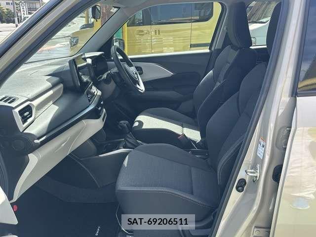 Suzuki SWIFT 2025-02 7458209-4