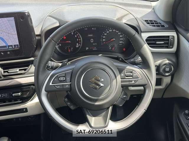 Suzuki SWIFT 2025-02 7458209-7