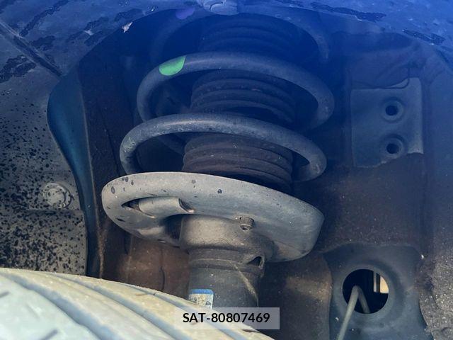 Suzuki SWIFT 2017-10 7458222-19