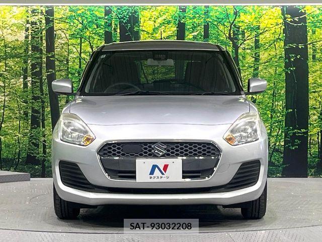 Suzuki SWIFT 2018-03 7458221-13