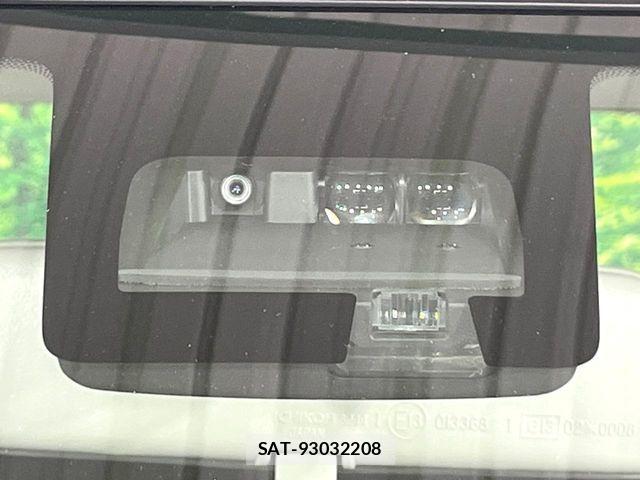Suzuki SWIFT 2018-03 7458221-2