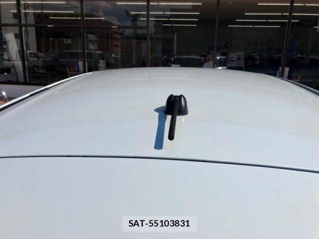 Suzuki SWIFT 2014-04 7458229-8