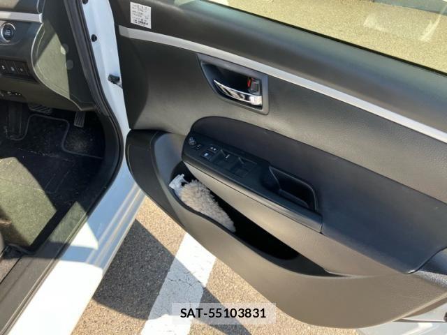 Suzuki SWIFT 2014-04 7458229-12