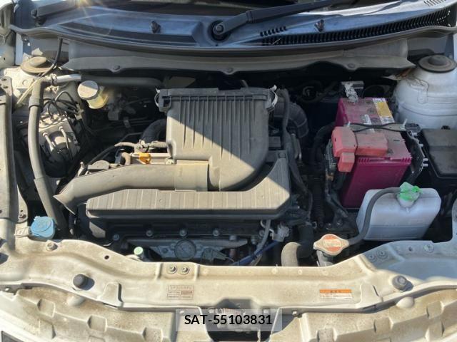 Suzuki SWIFT 2014-04 7458229-4
