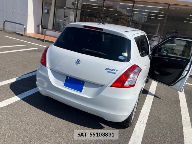 Suzuki SWIFT 2014-04 7458229-6