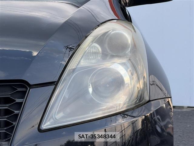 Suzuki SWIFT 2014-03 7458228-25