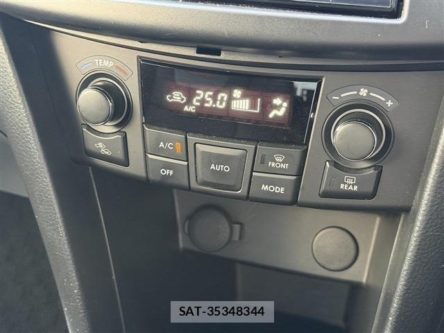 Suzuki SWIFT 2014-03 7458228-6