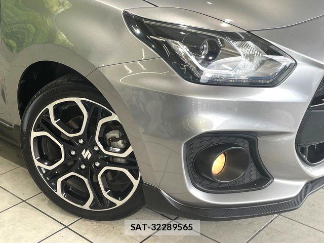 Suzuki SWIFT 2019-01 7458213-11