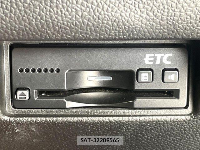 Suzuki SWIFT 2019-01 7458213-6