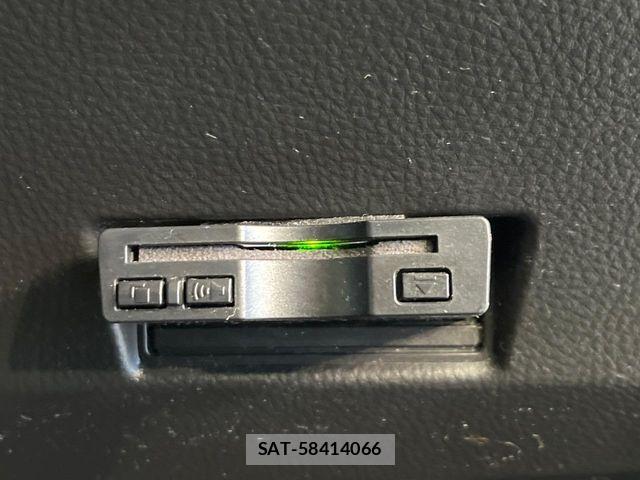 Suzuki SWIFT 2014-03 7458230-3