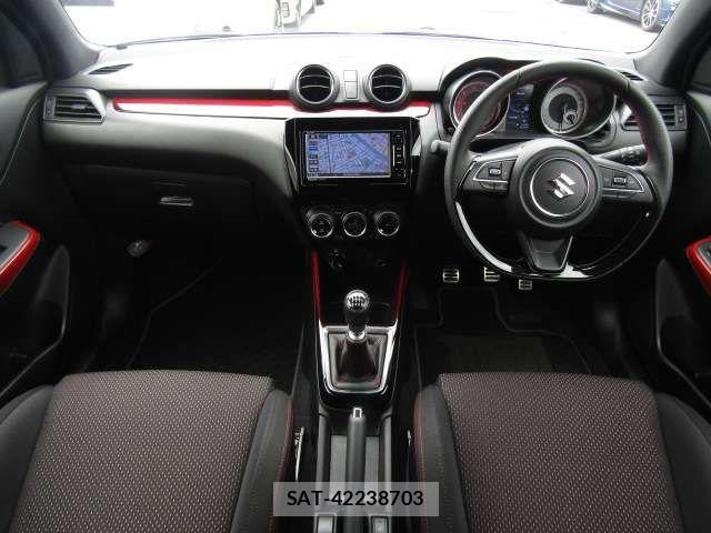 Suzuki SWIFT 2018-01 7458212-9