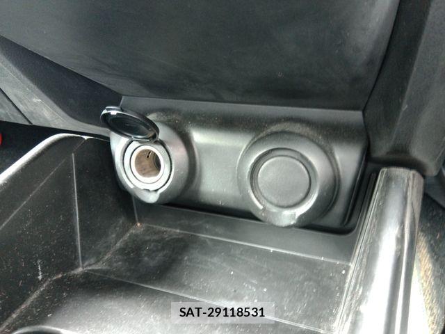 Suzuki SWIFT 2019-04 7503140-24