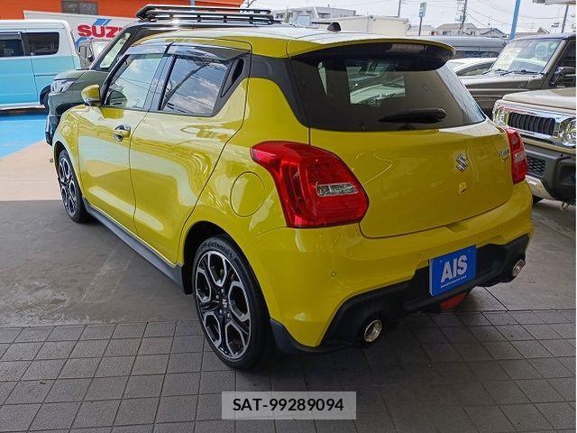 Suzuki SWIFT 2022-11 7503135-1