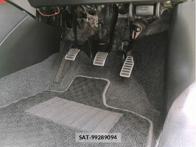 Suzuki SWIFT 2022-11 7503135-21
